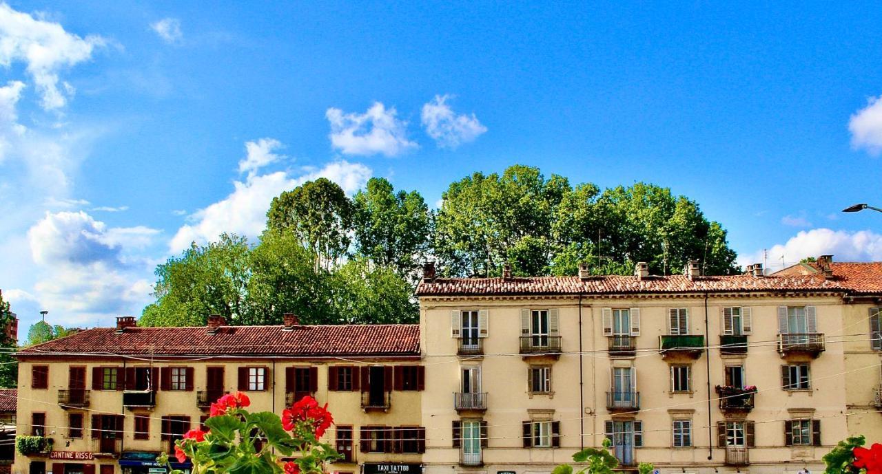Exquisitely Renovated And Centrally Located Apartment With Free Parking Torino Esterno foto